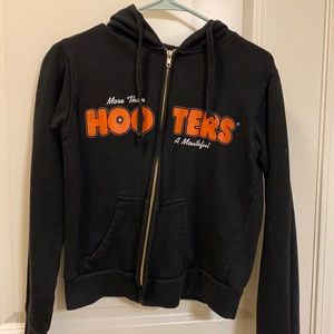 Hooters zip up hoodie